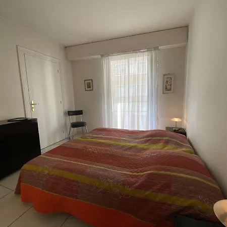 Apartment Antibes, 2 Pieces, 4 Personnes - Fr-1-252-179 Antibes